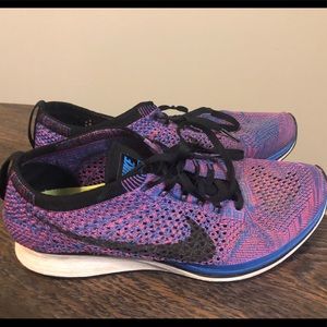 Nike flyknit racers